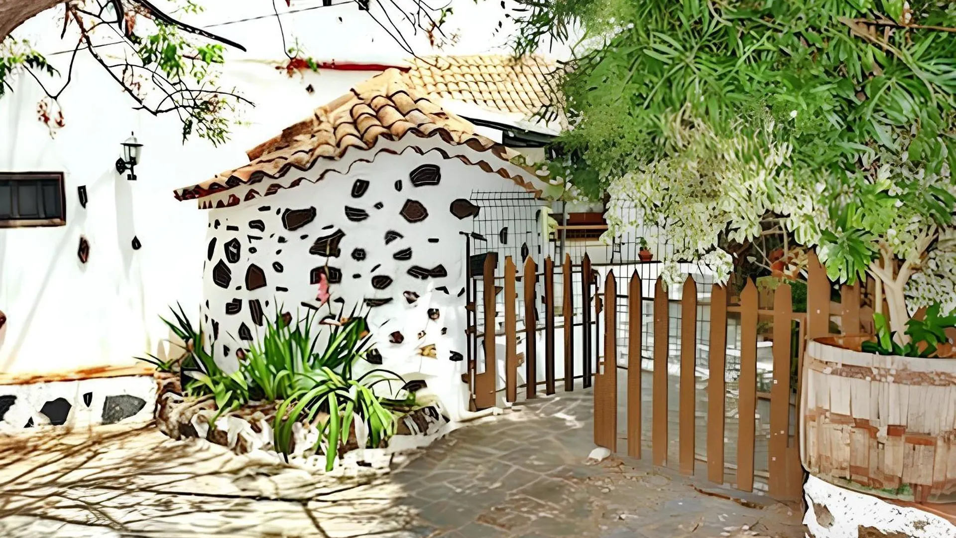 Charming House With Shared Pool In San Cristobal De La Laguna Holiday home