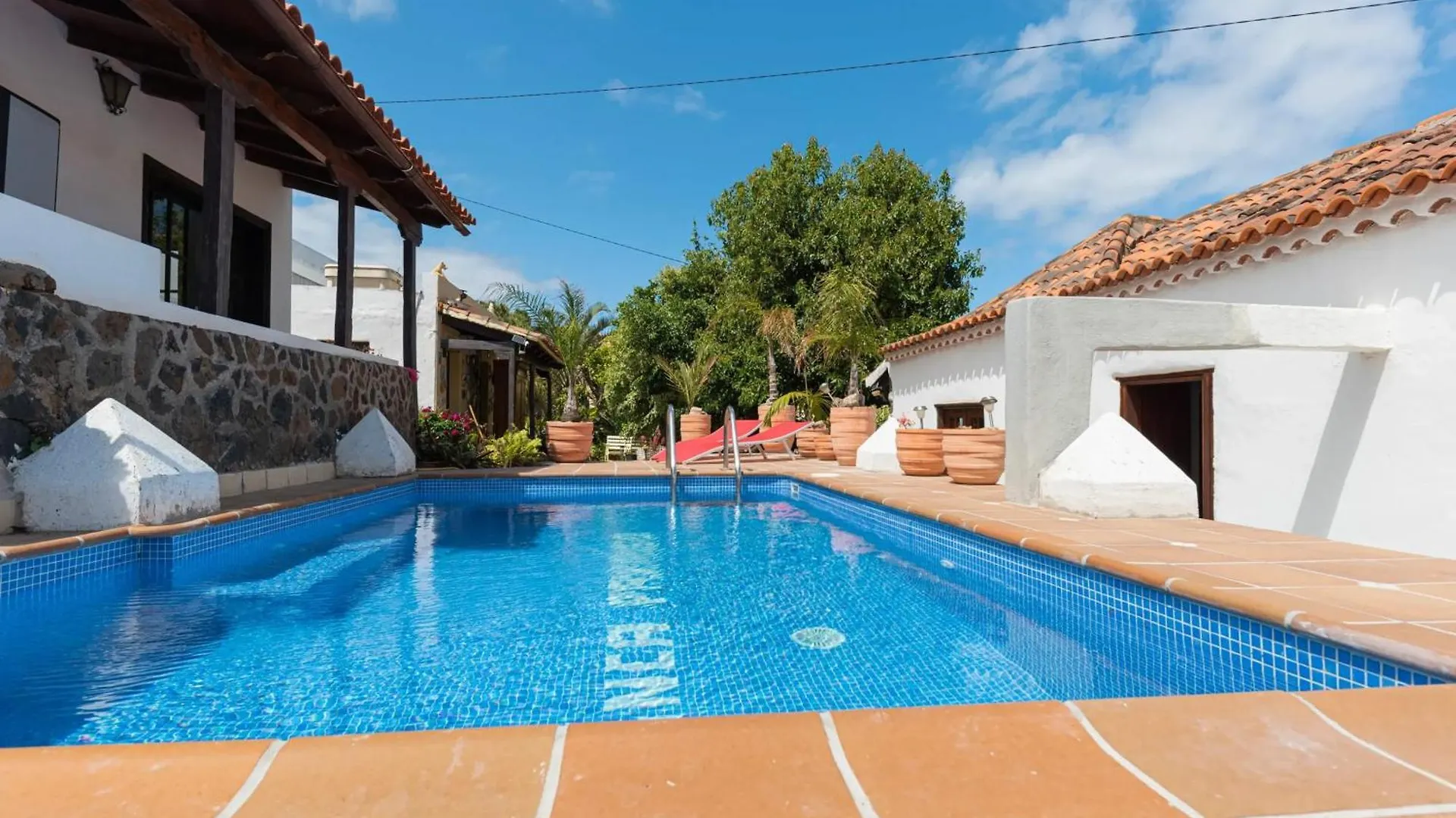 Charming House With Shared Pool In San Cristobal De La Laguna 0*, La Laguna (Tenerife)